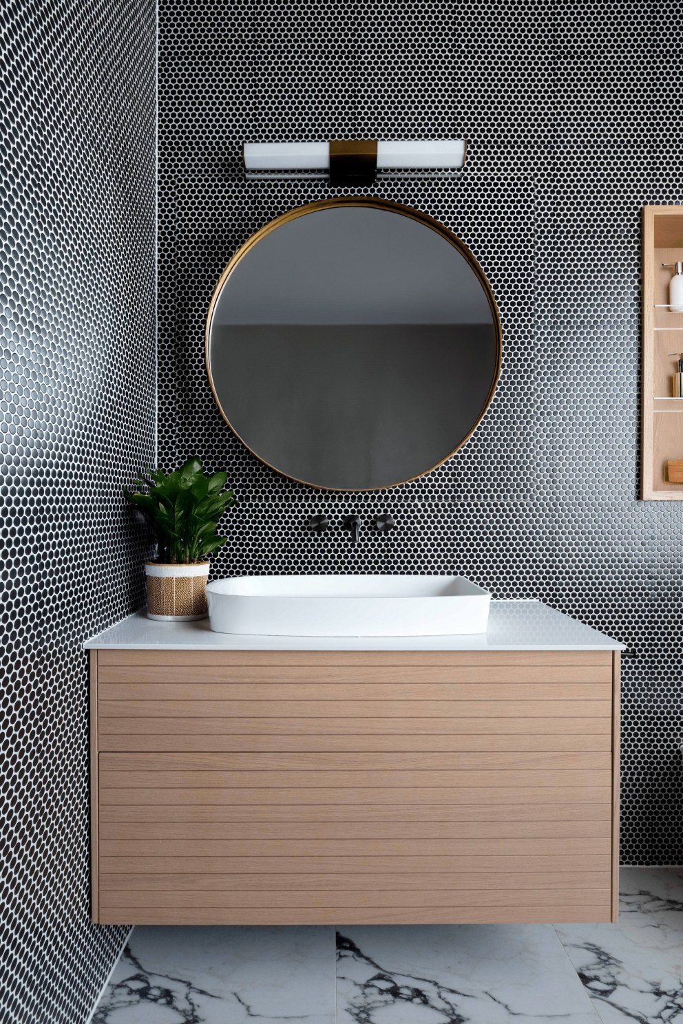 North London Residence | Master Bathroom Vanity | Interior Designers